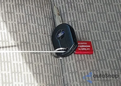 2010 Ford Fusion S из США, поврежденный, VIN 3FAHP0GAXAR151836